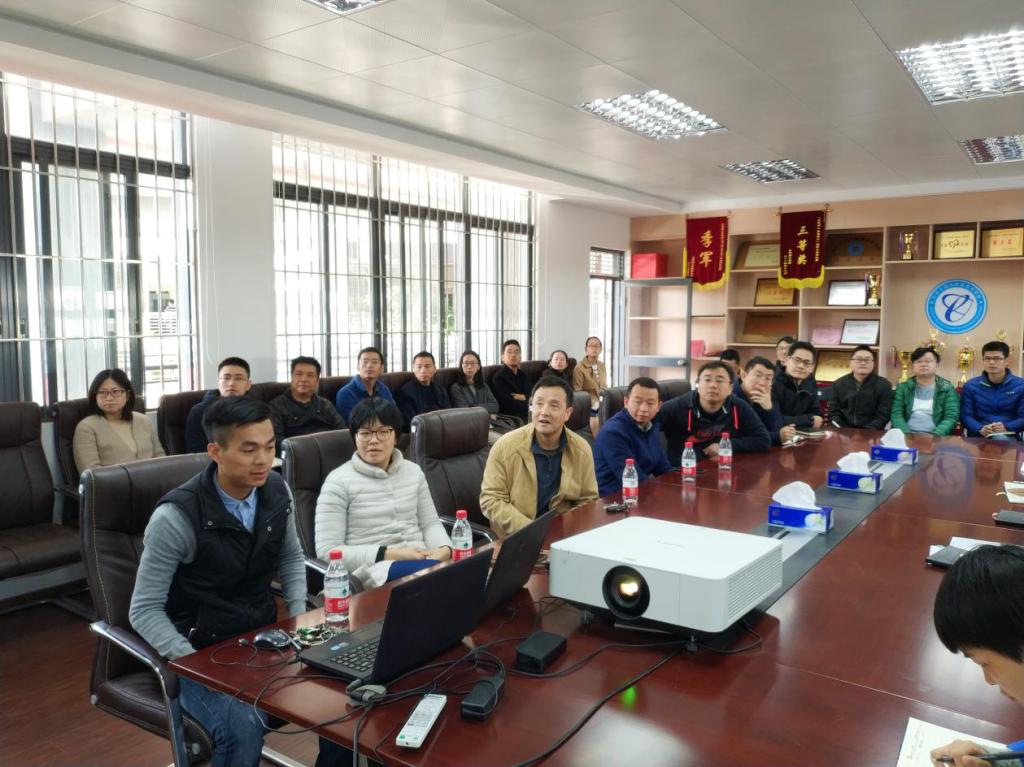 黑料吃瓜网
党总支组织教工集中收看庆祝改革开放40周年大会直播1.png