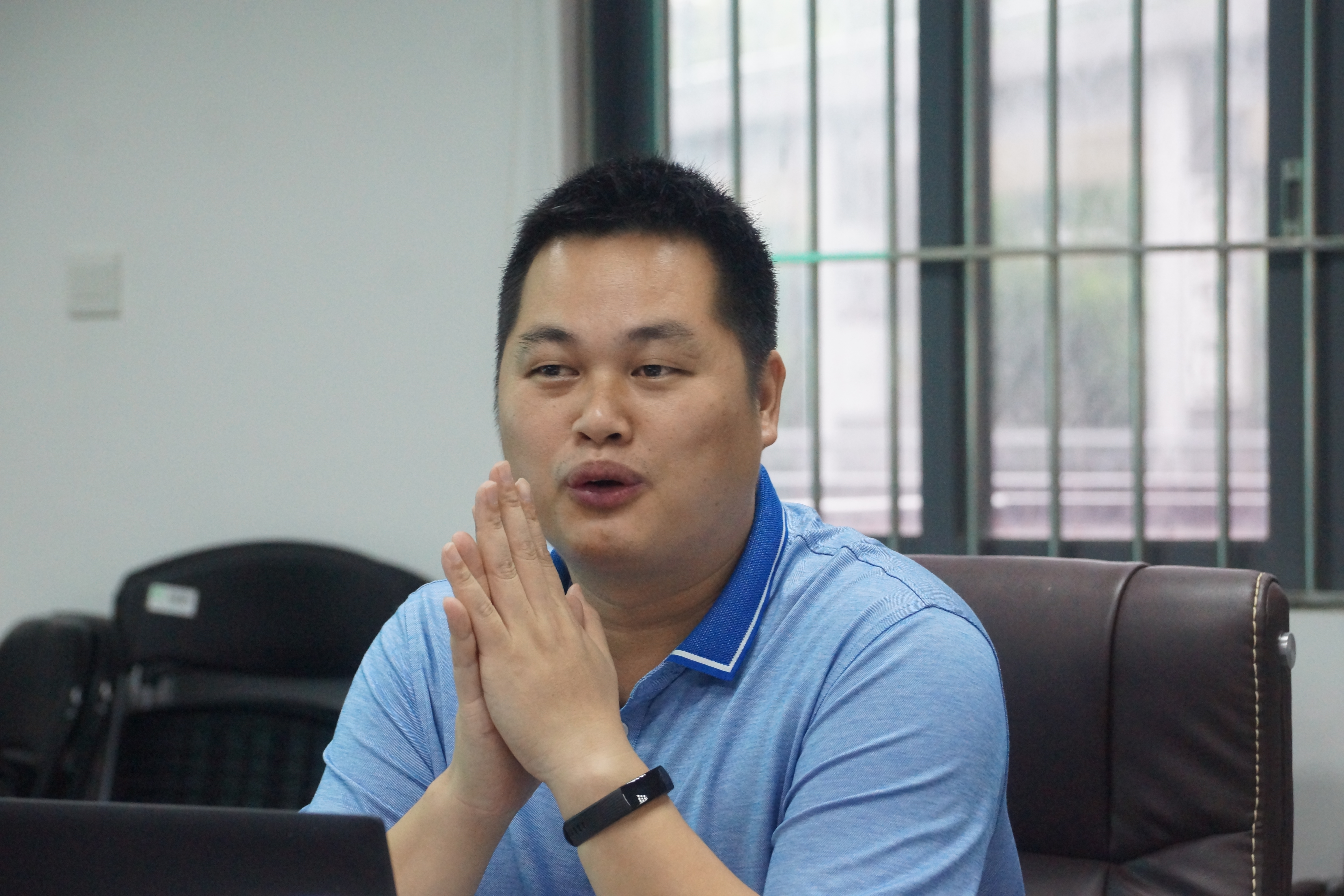 黑料吃瓜网
举办2018级新生班主任沙龙1-1-.JPG