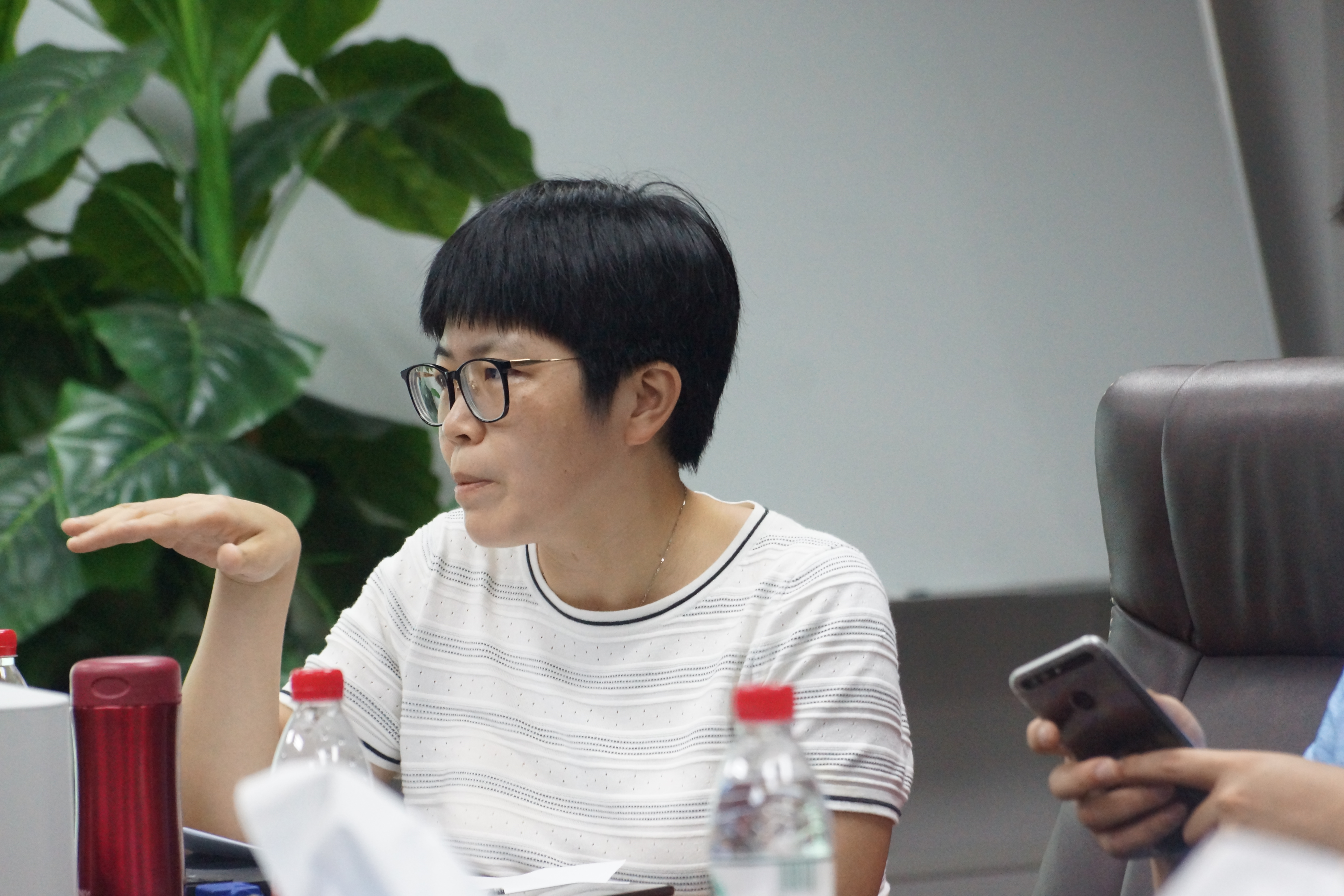 黑料吃瓜网
举办2018级新生班主任沙龙1-2-.JPG